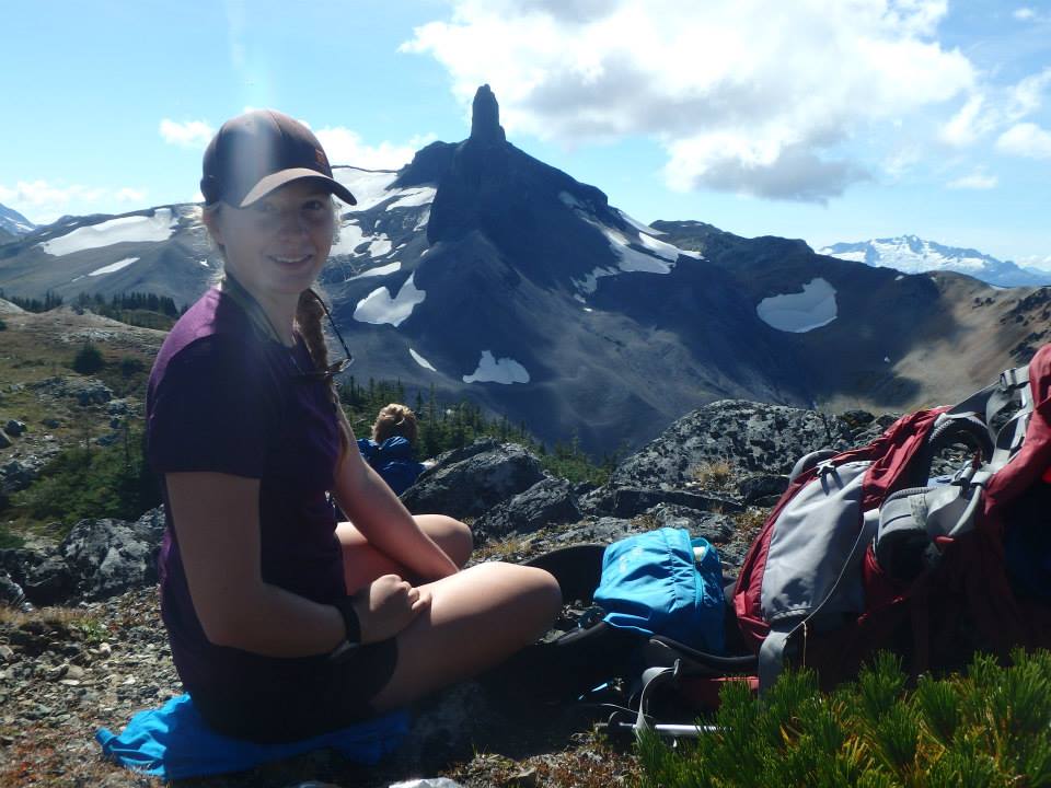 girl and mountain 